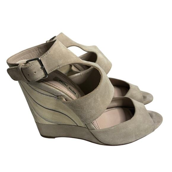 Miu Miu Suede Wood Wedge Sandal Beige Size 8 - Picture 1 of 5